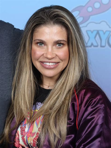 danielle fishel butt|Danielle Fishel 2024: Husband, net worth, tattoos,。